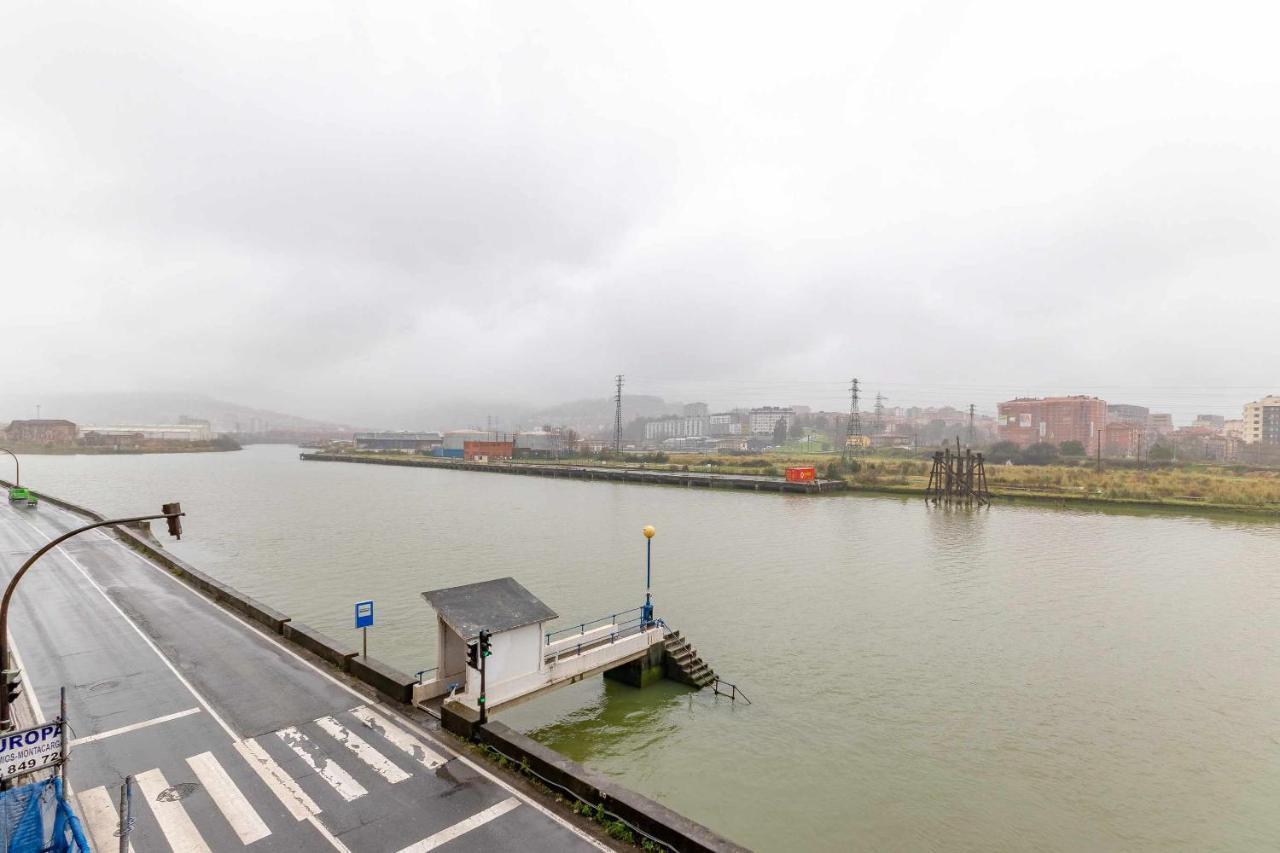 Apartamento KUIA con vistas frontales a la Ría de Bilbao cerca del metro Erandio Exterior foto