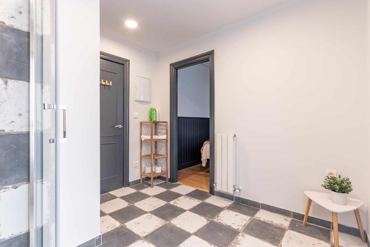 Apartamento KUIA con vistas frontales a la Ría de Bilbao cerca del metro Erandio Exterior foto