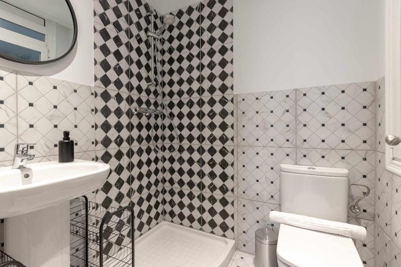 Apartamento KUIA con vistas frontales a la Ría de Bilbao cerca del metro Erandio Exterior foto